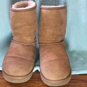 Used UGGs